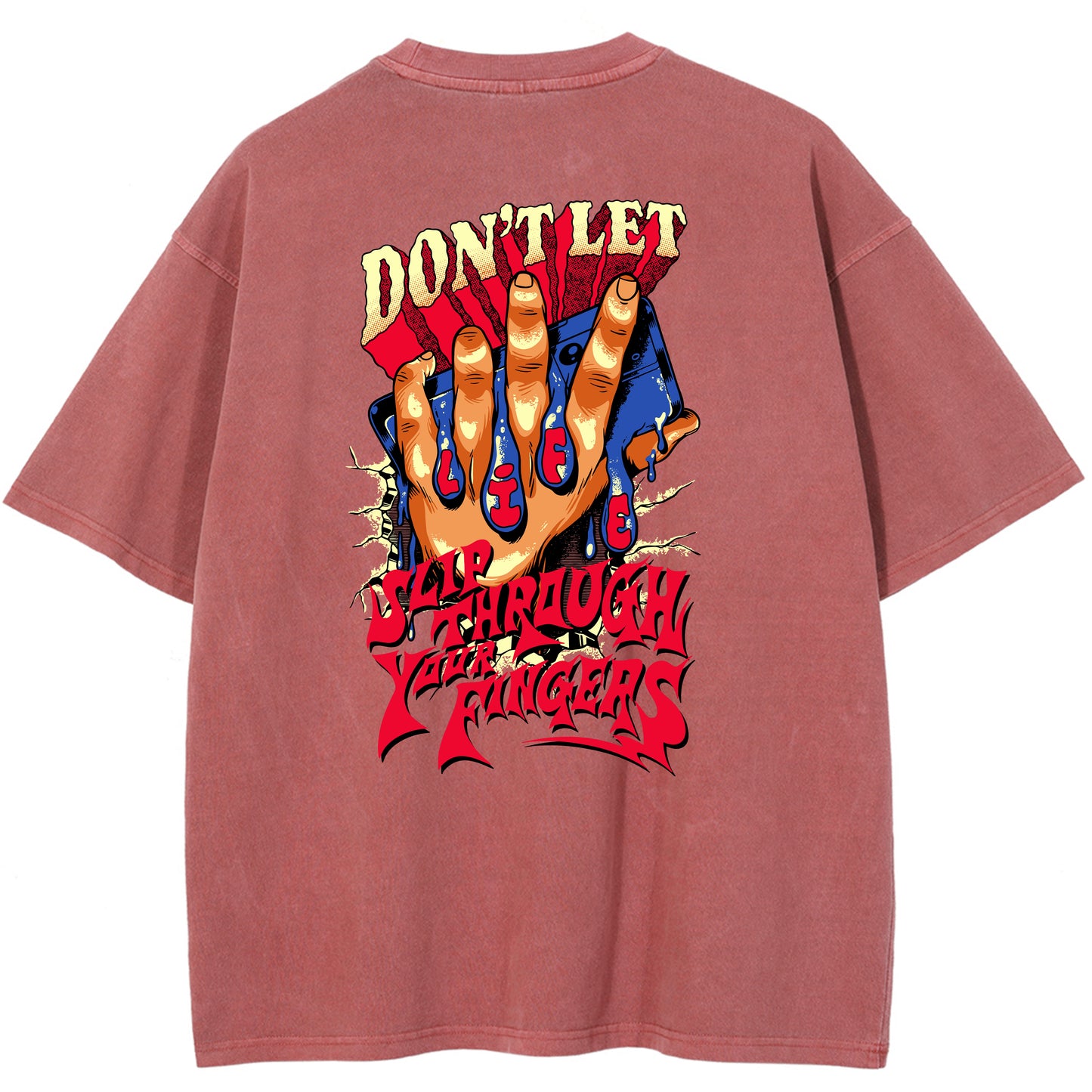 "DON’T LET LIFE SLIP" OVERSIZED TEE // RED